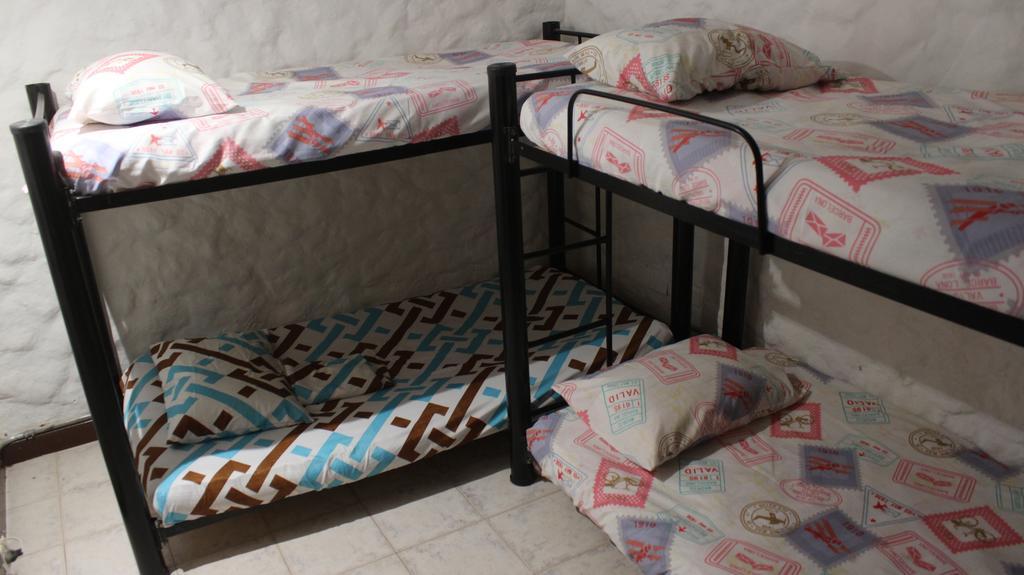 Mila Hostel Медельин Экстерьер фото