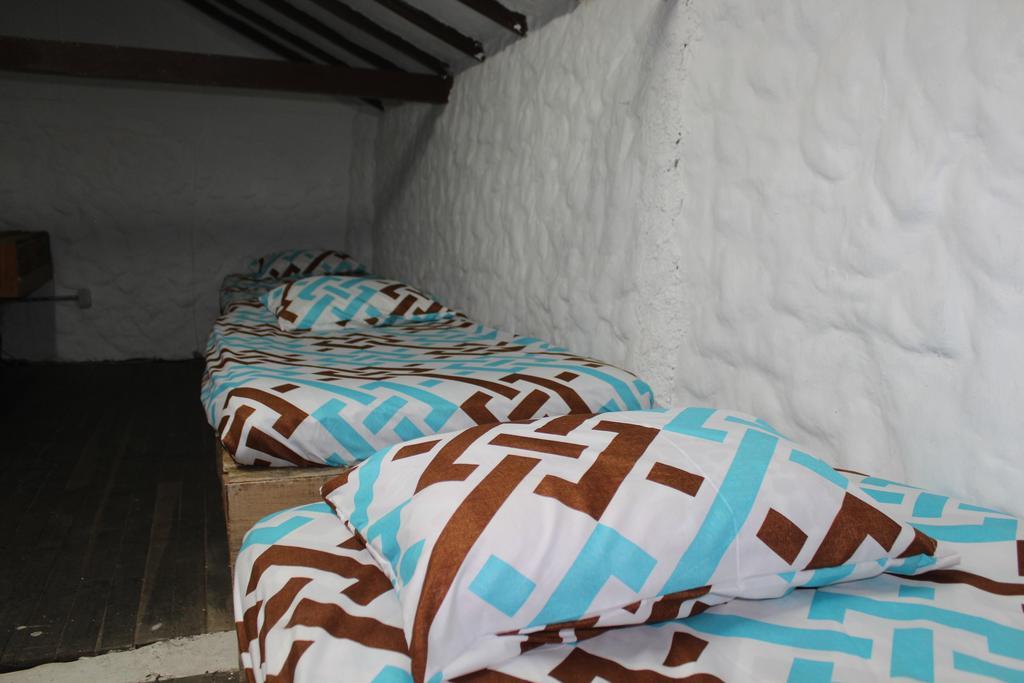Mila Hostel Медельин Экстерьер фото