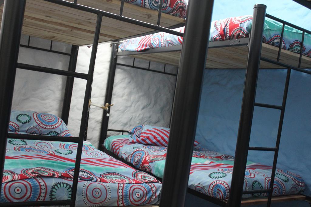 Mila Hostel Медельин Экстерьер фото