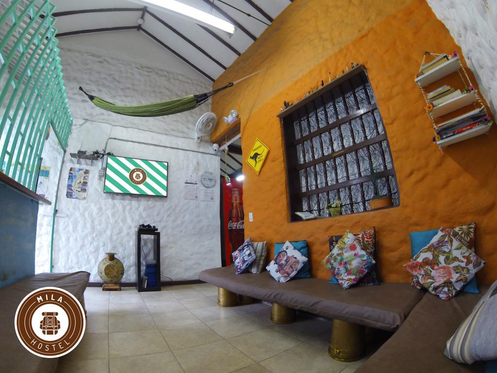 Mila Hostel Медельин Экстерьер фото
